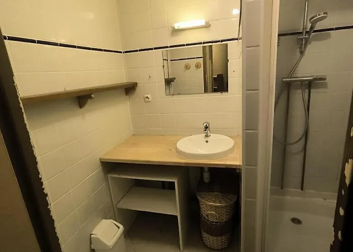 Roc De Peclet - 2 Pieces Pour 6 Personnes Mae-6641 * Val Thorens